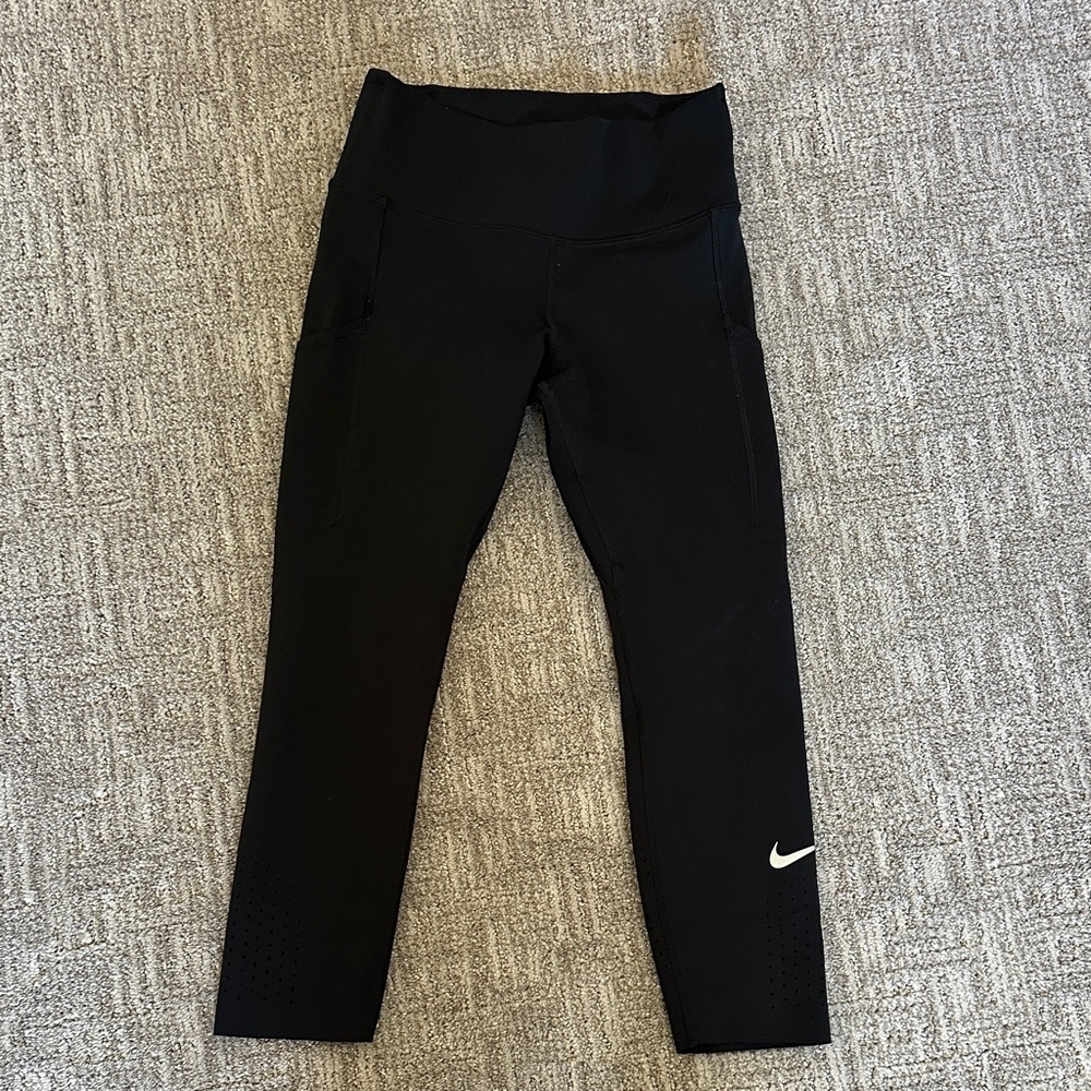 Nike Women’s Capri Black Leggings with White Logo